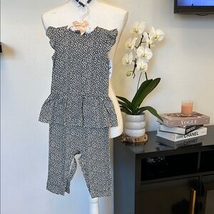 NWT Carter’s Baby Girl’s Leopard Print Baby Outfit 24M